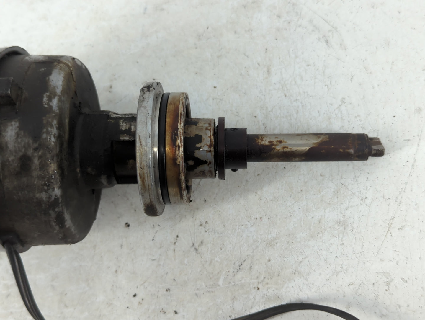 1992-1997 Dodge Dakota Engine Ignition Distributor OEM Fits Fits 1992 1993 1994 1995 1996 1997 OEM Used Auto Parts - Oemused