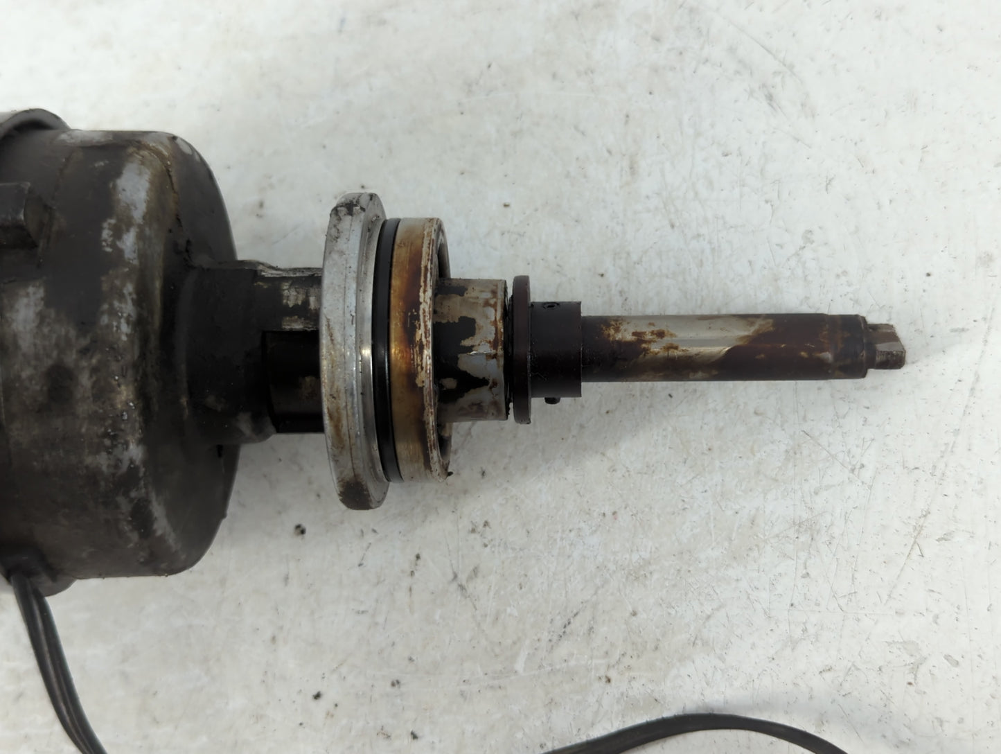 1992-1997 Dodge Dakota Engine Ignition Distributor OEM Fits Fits 1992 1993 1994 1995 1996 1997 OEM Used Auto Parts - Oemused