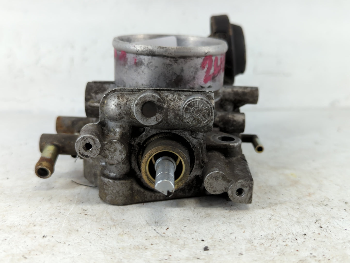 1993 Ford Capri Throttle Body Fits OEM Used Auto Parts - Oemusedautoparts1.com