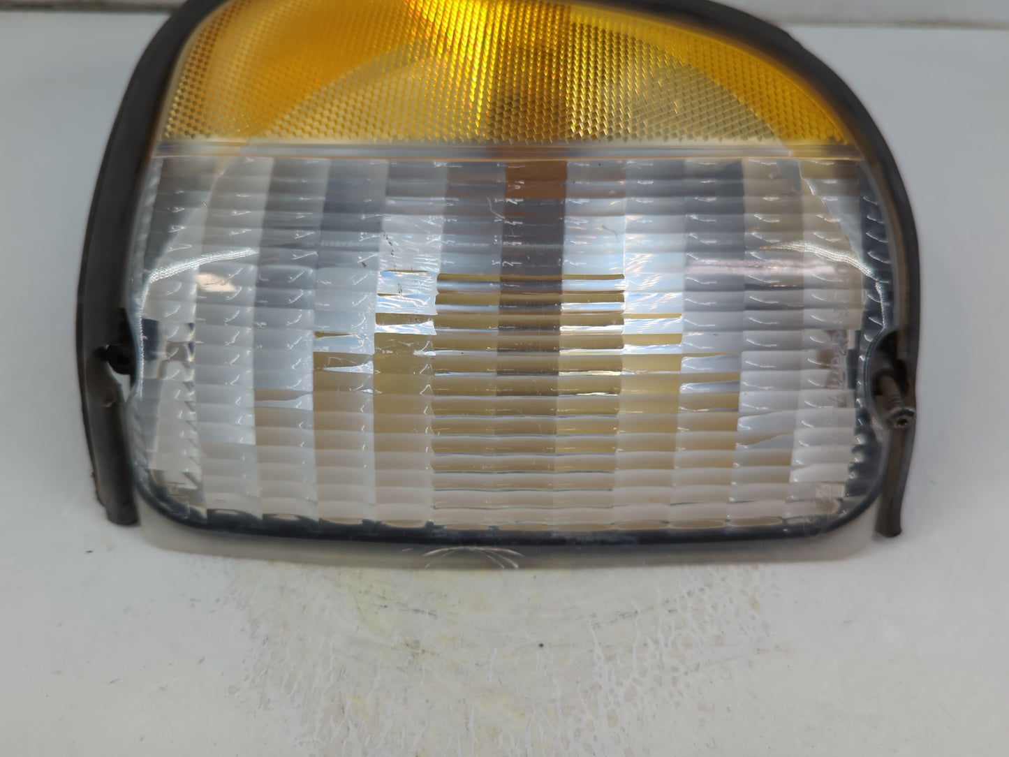 Ford E-150 Passenger Right Oem Head Light Headlight Lamp - Oemusedautoparts1.com