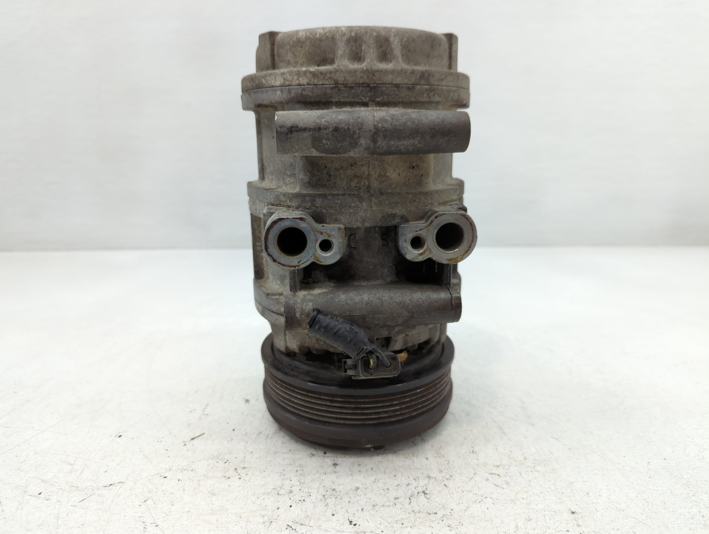 1993 Ford E-150 Air Conditioning A/c Ac Compressor Oem - Oemusedautoparts1.com