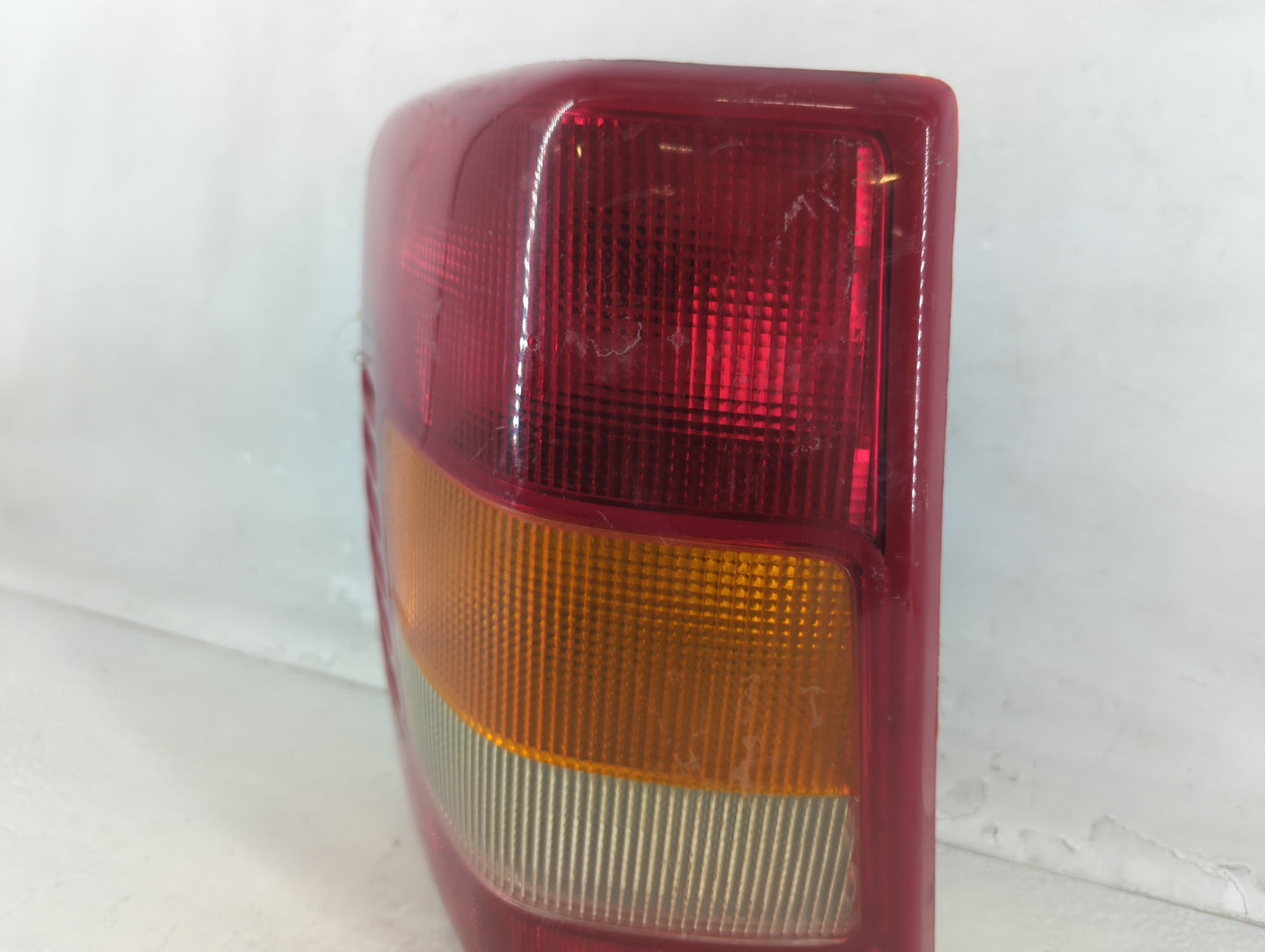 1993 Ford E-350 Econoline Tail Light Assembly Driver Left OEM P/N:08310910 Fits OEM Used Auto Parts - Oemusedautoparts1.com