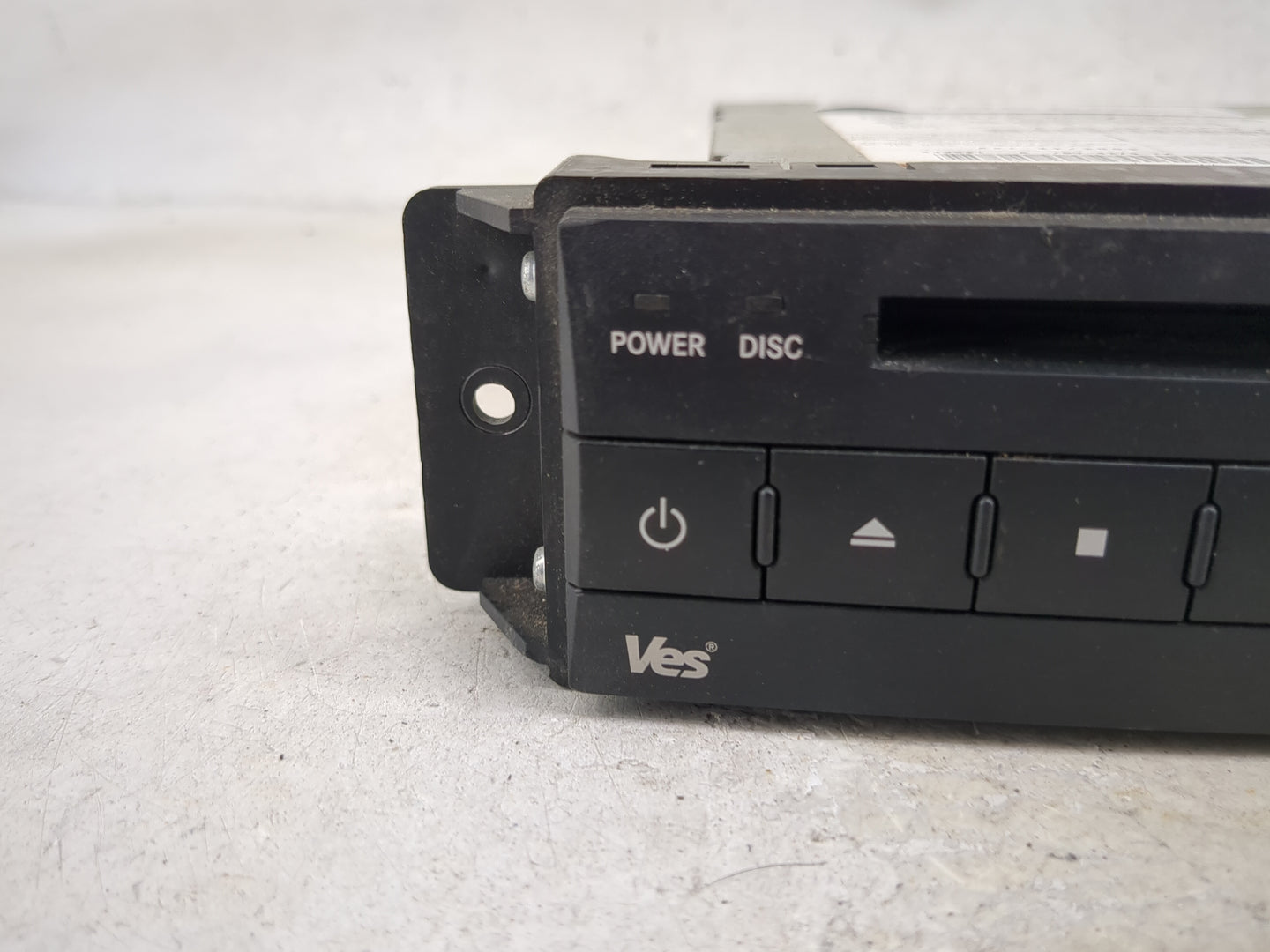 1993 Ford Escort Radio AM FM Cd Player Receiver Replacement P/N:P05064063AE Fits OEM Used Auto Parts - Oemusedautoparts1.com