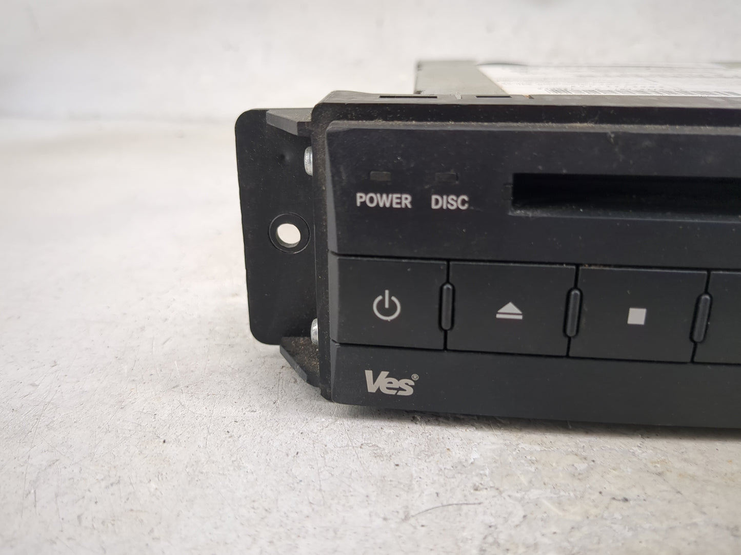 1993 Ford Escort Radio AM FM Cd Player Receiver Replacement P/N:P05064063AE Fits OEM Used Auto Parts - Oemusedautoparts1.com