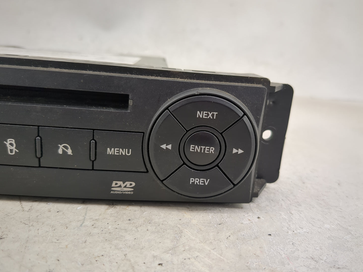 1993 Ford Escort Radio AM FM Cd Player Receiver Replacement P/N:P05064063AE Fits OEM Used Auto Parts - Oemusedautoparts1.com