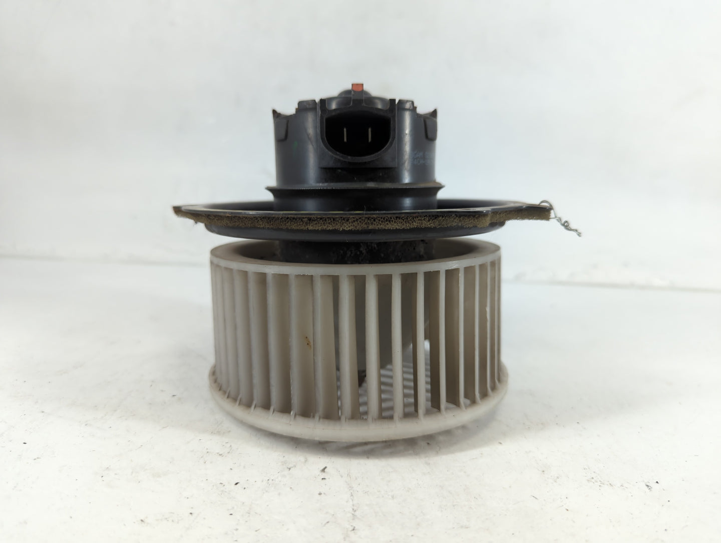1991-1996 Ford Escort Heater AC Blower Motor P/N:F4CH-19805-AA Fits Fits 1991 1992 1993 1994 1995 1996 OEM Used Auto Parts -