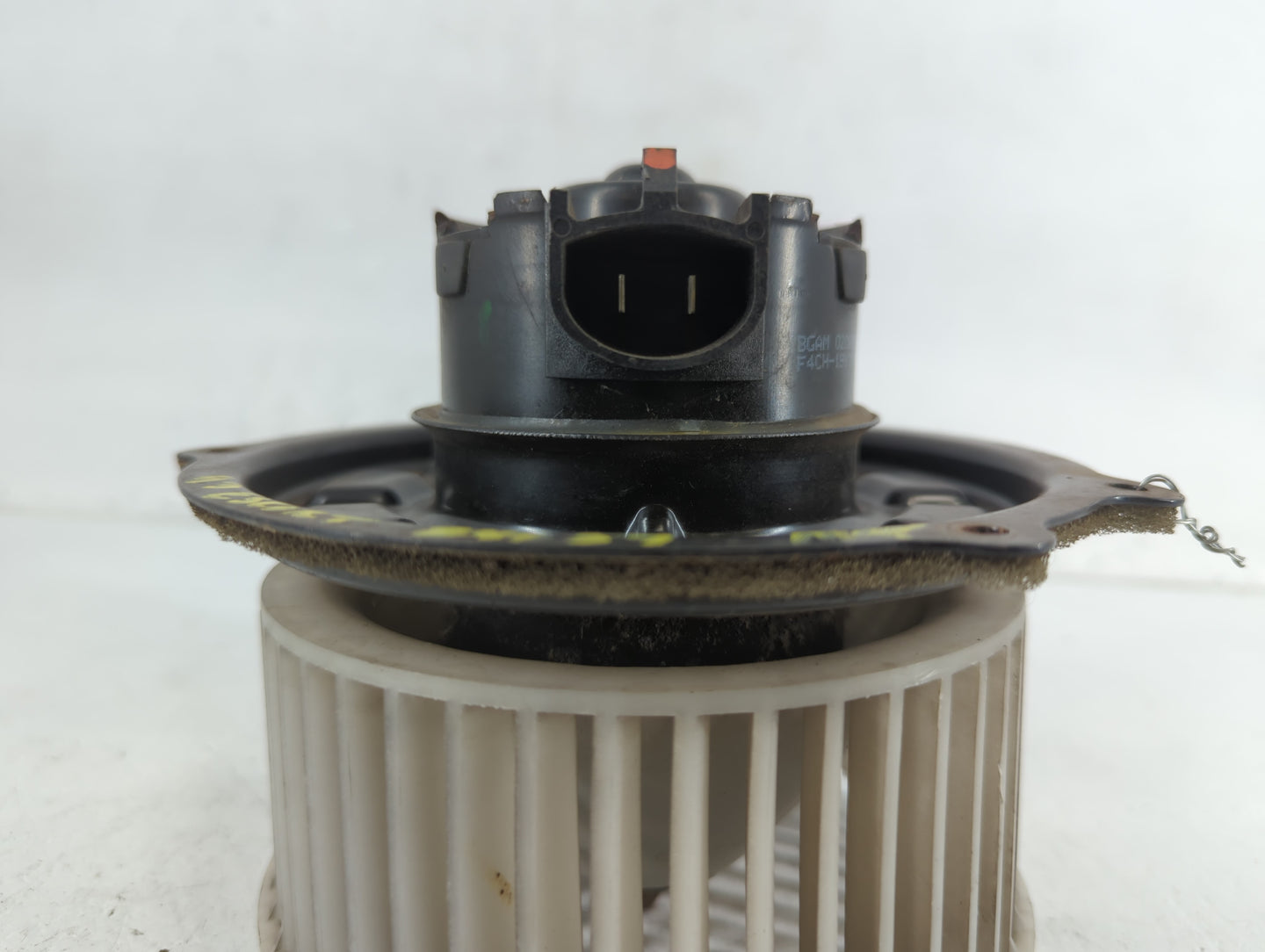 1991-1996 Ford Escort Heater AC Blower Motor P/N:F4CH-19805-AA Fits Fits 1991 1992 1993 1994 1995 1996 OEM Used Auto Parts -