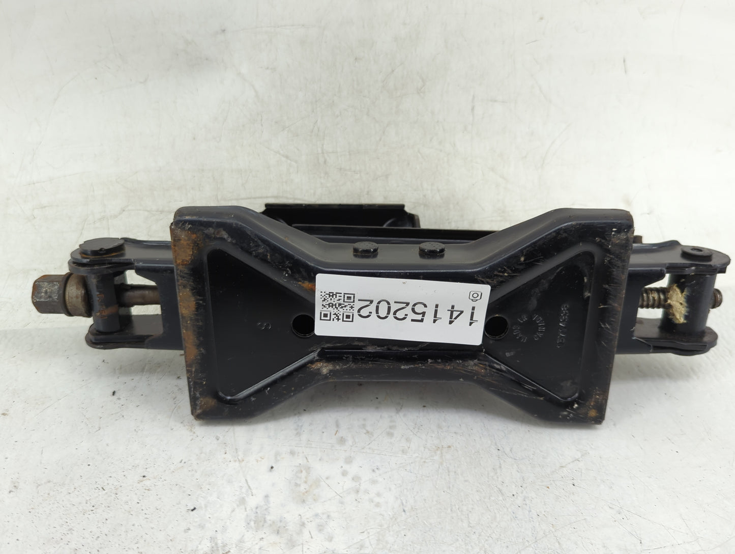 1993 Ford Mustang Spare Scissor Car Jack - Oemusedautoparts1.com