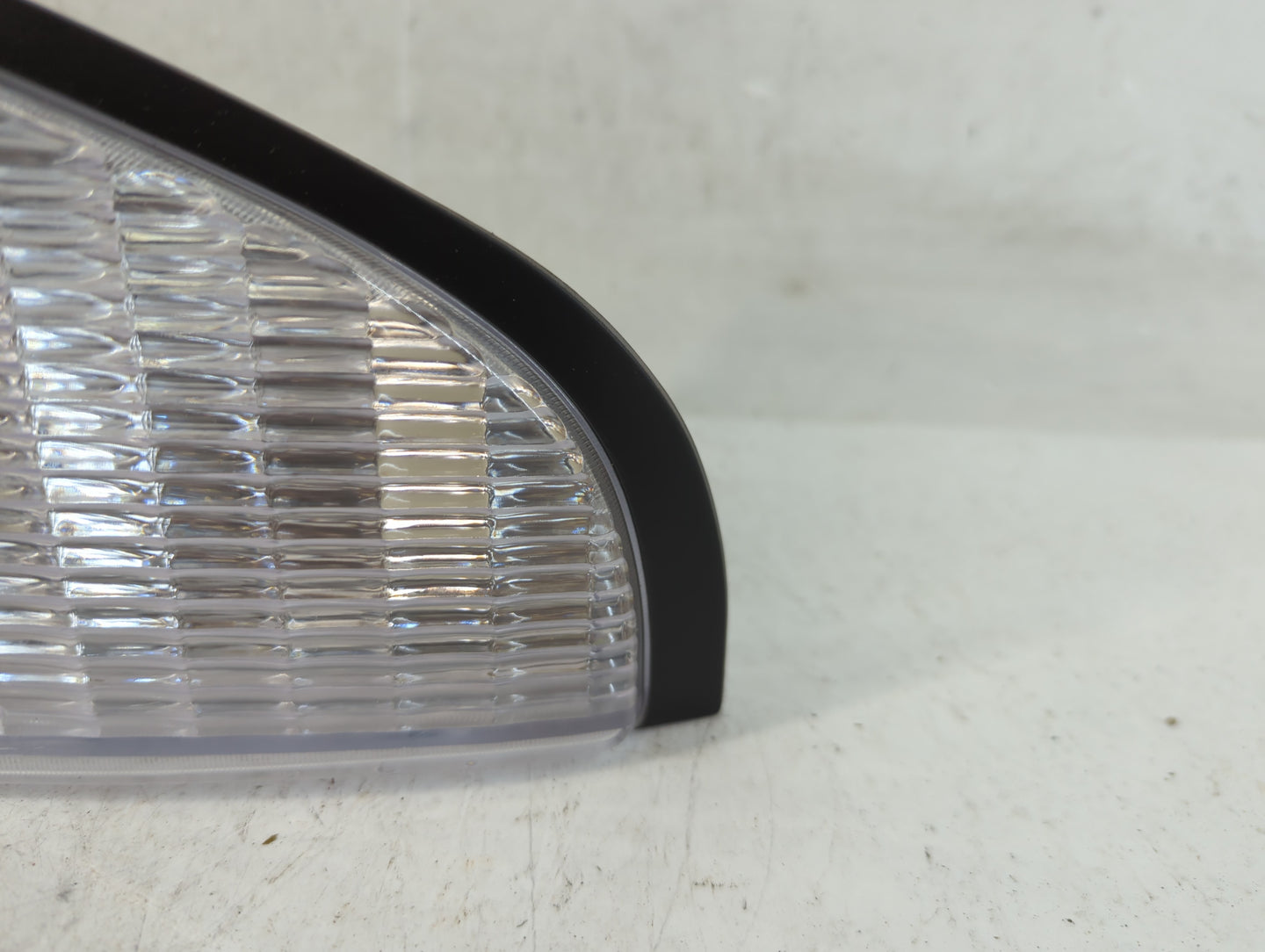 1993 Ford Mustang Driver Left Oem Fog Light Lamp - Oemusedautoparts1.com
