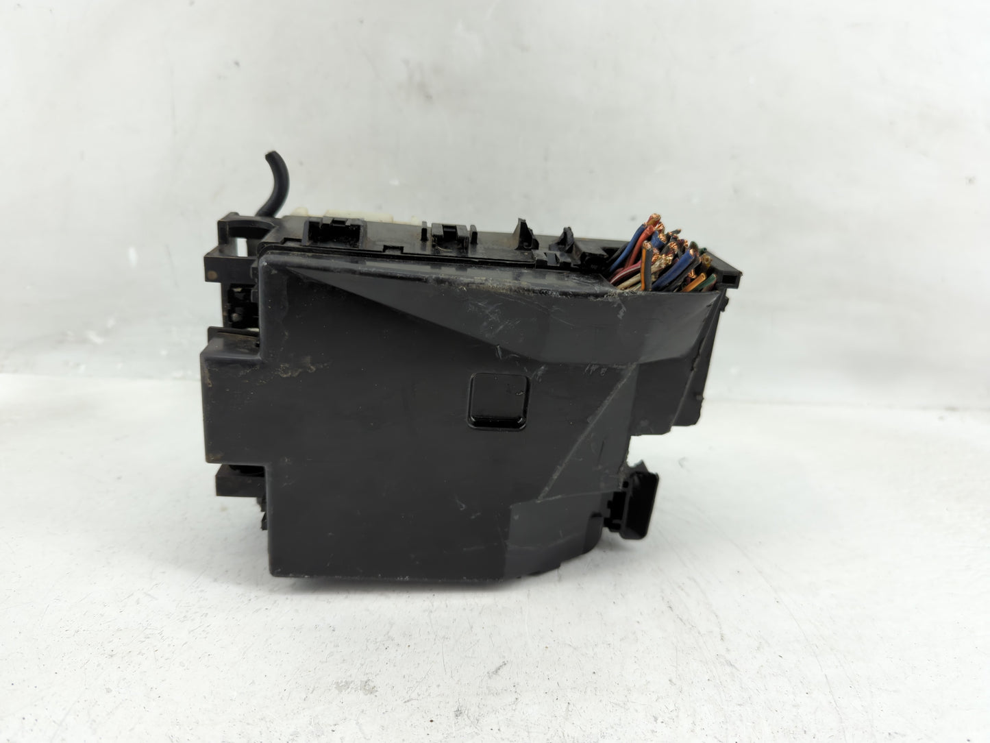 1993 Ford Probe Fusebox Fuse Box Panel Relay Module Fits OEM Used Auto Parts - Oemusedautoparts1.com