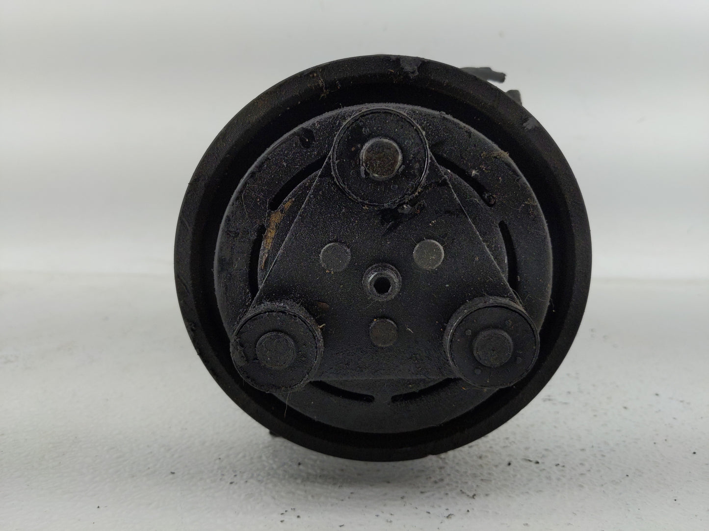 1993 Ford Probe Air Conditioning A/c Ac Compressor Oem - Oemusedautoparts1.com