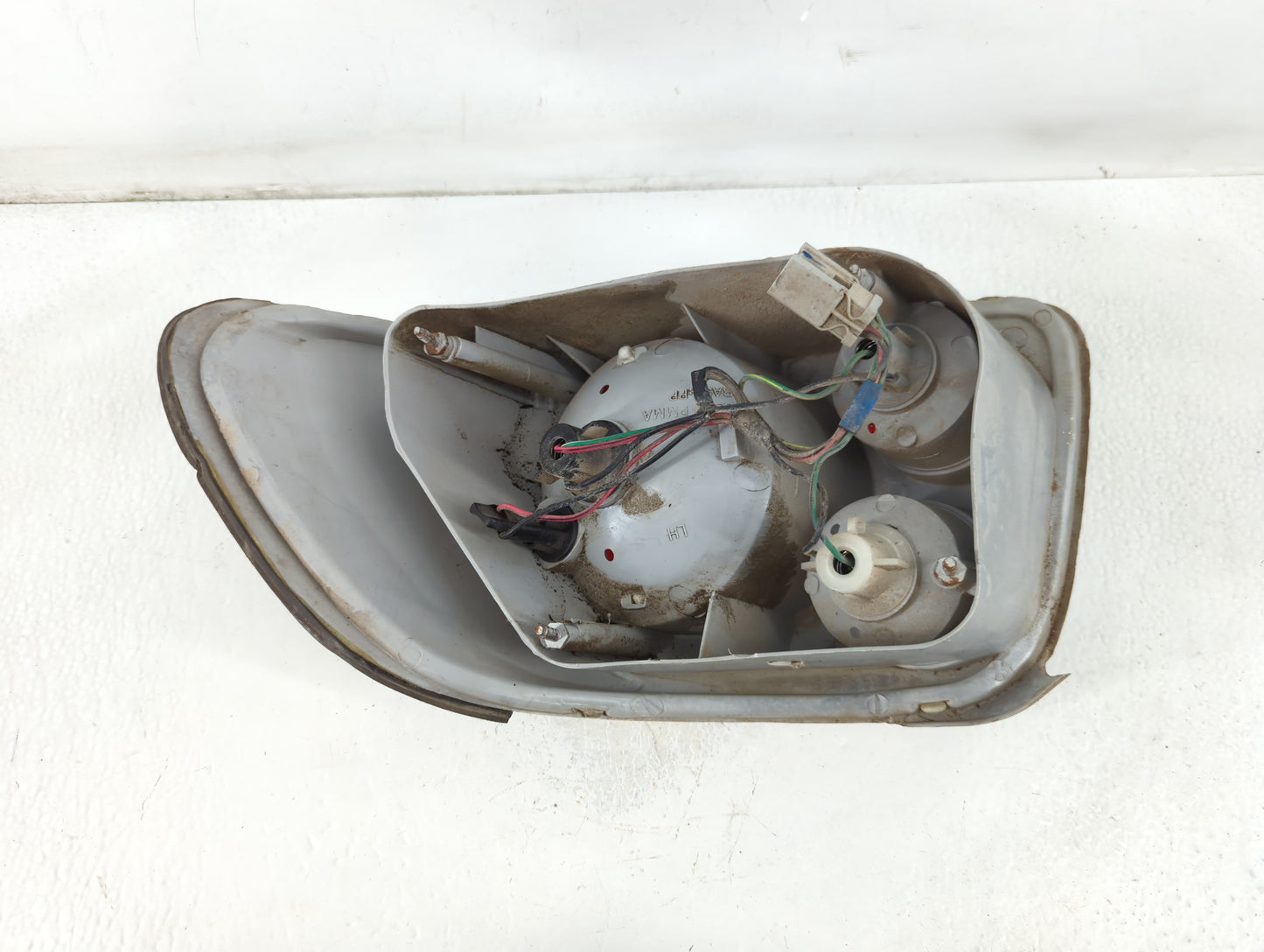 1993 Honda Civic Del Sol Tail Light Assembly Driver Left OEM Fits OEM Used Auto Parts - Oemusedautoparts1.com