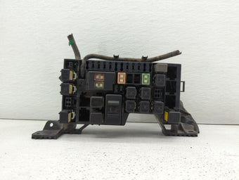 compare product 1993 Isuzu Trooper Fusebox Fuse Box Panel Relay Module Fits OEM Used Auto Parts