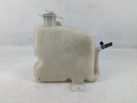 1993 Isuzu Trooper Windshield Washer Fluid Reservoir Bottle Oem - Oemusedautoparts1.com