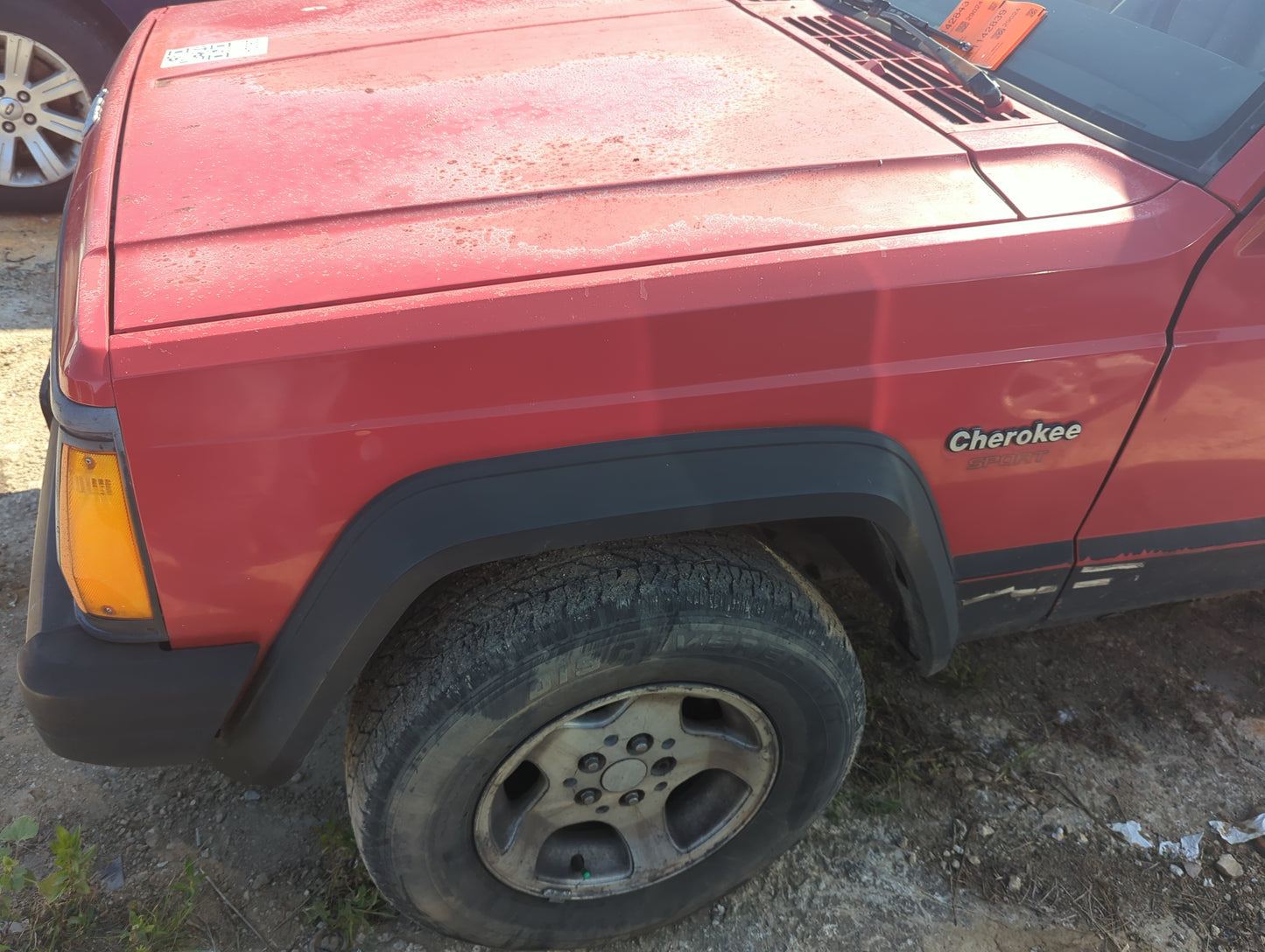 1987-1996 Jeep Cherokee Driver Fender - Oemusedautoparts1.com