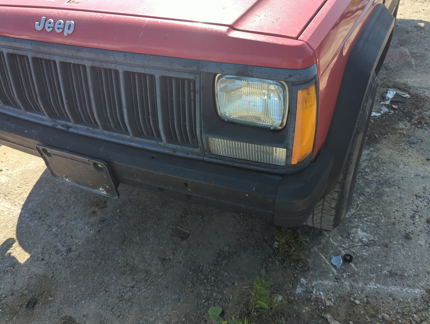 1984-1996 Jeep Cherokee Front Bumper - Oem - Oemusedautoparts1.com
