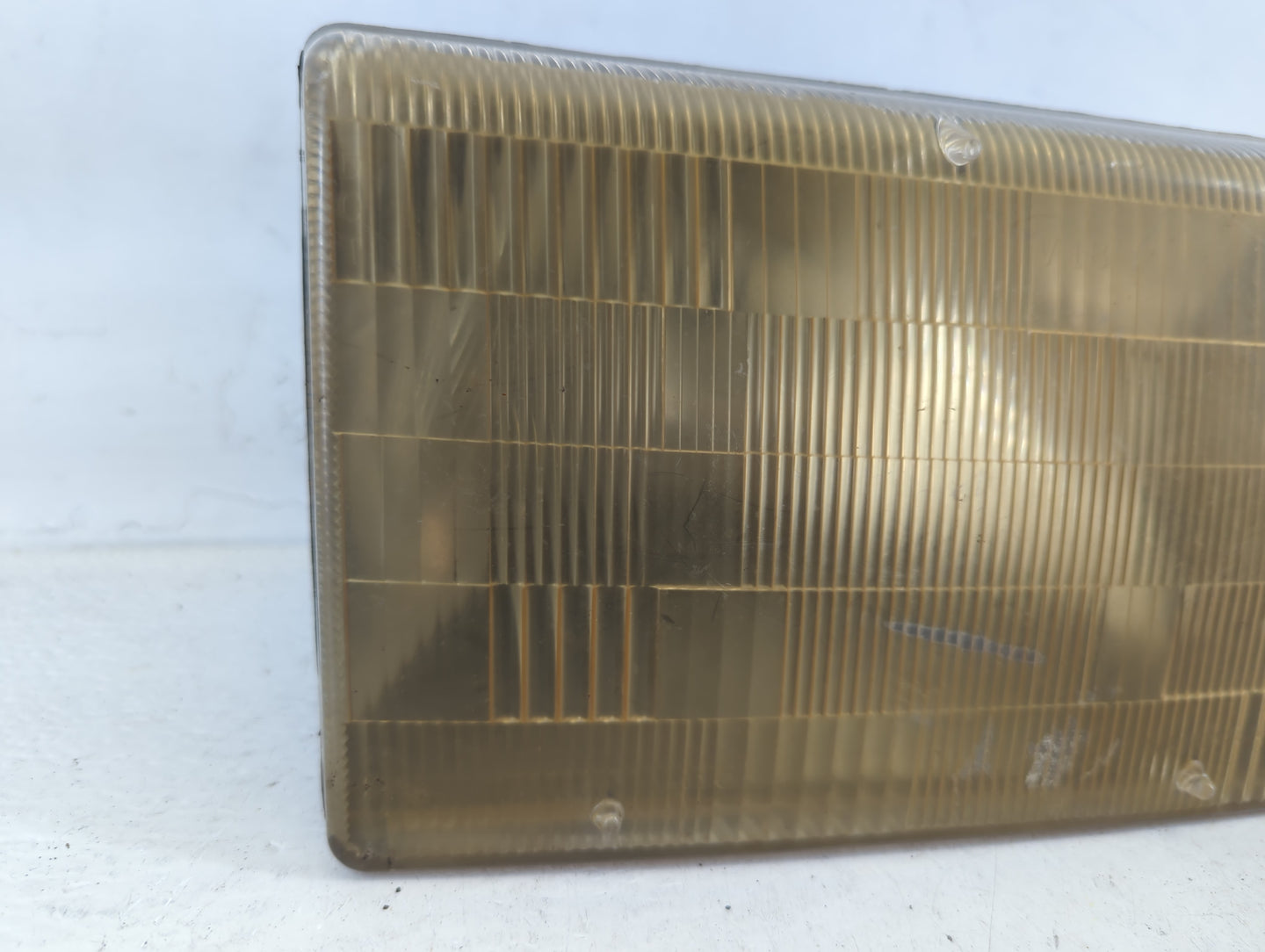 1993 Jeep Grand Cherokee Passenger Right Oem Head Light Headlight Lamp - Oemusedautoparts1.com