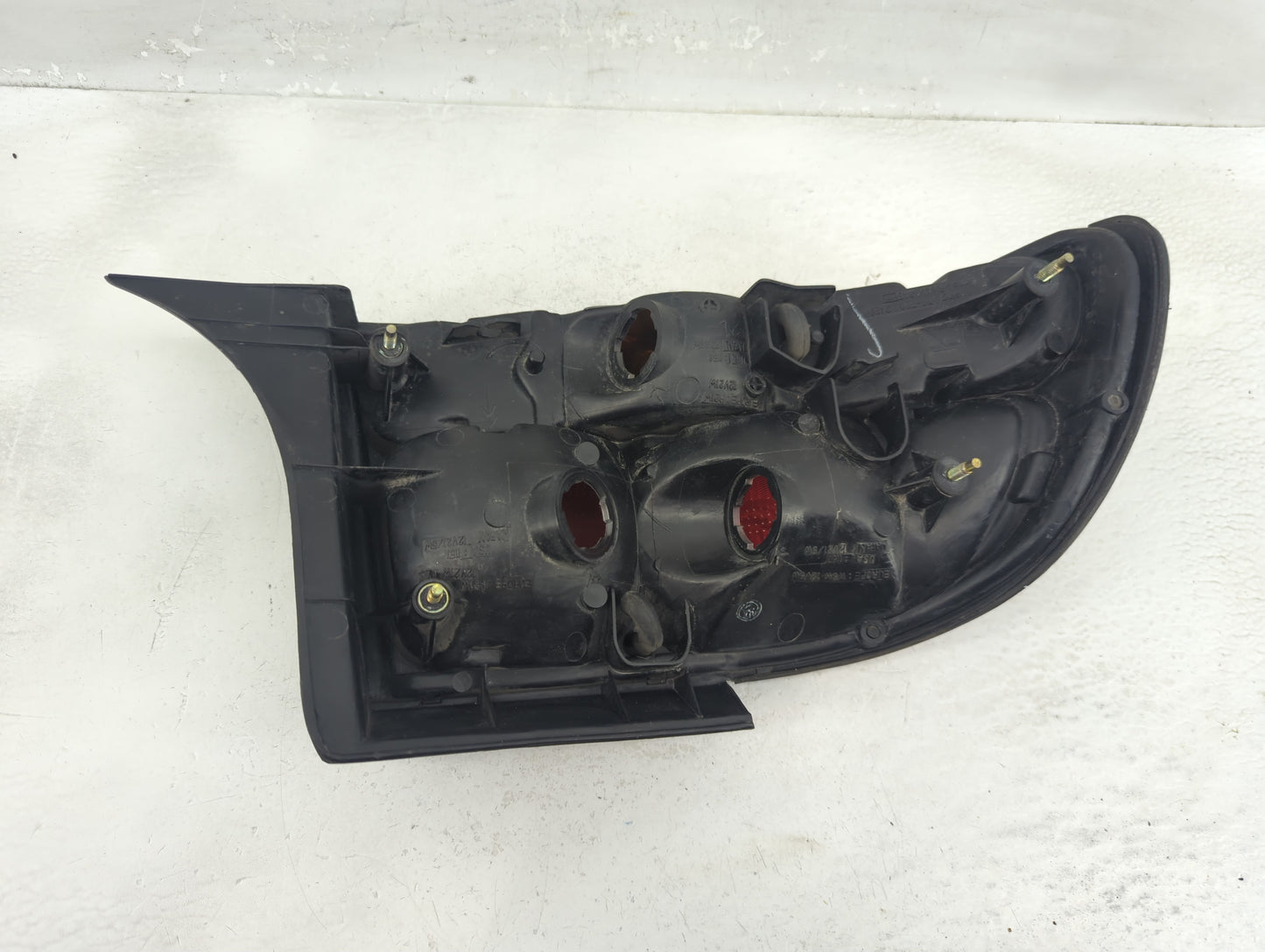 1993-1995 Lexus Gs300 Tail Light Assembly Passenger Right OEM Fits Fits 1993 1994 1995 OEM Used Auto Parts - Oemusedautopart