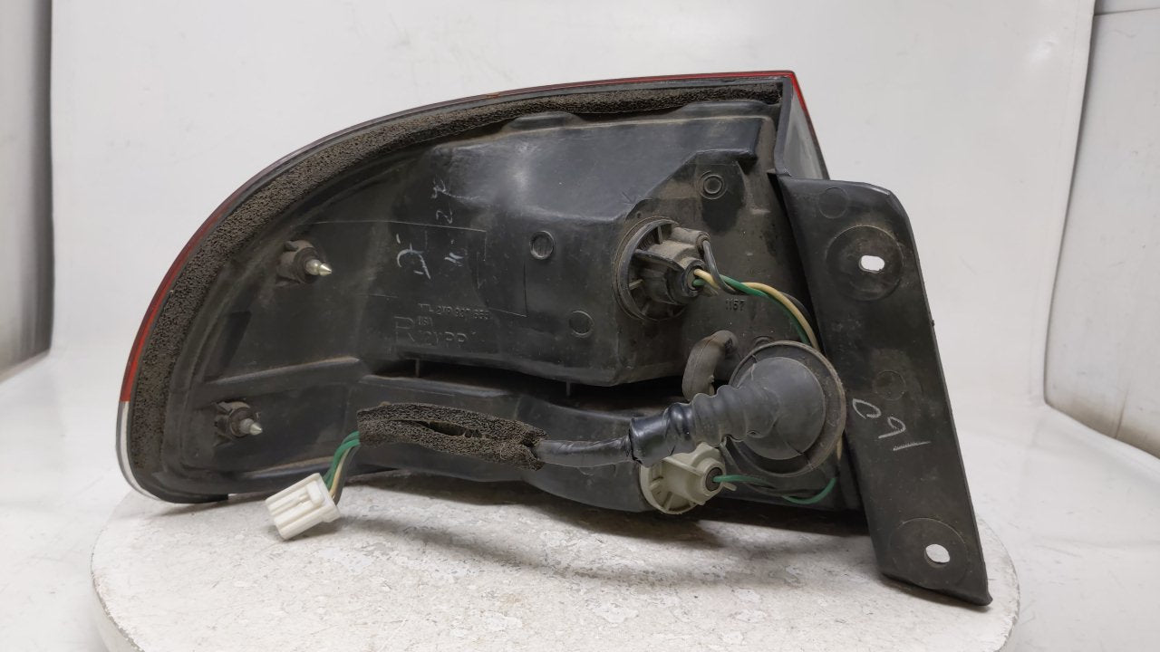 1993-1997 Mazda 626 Tail Light Assembly Passenger Right OEM Fits Fits 1993 1994 1995 1996 1997 OEM Used Auto Parts - Oemused