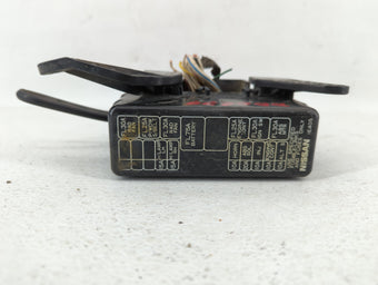 compare product 1993 Nissan Altima Fusebox Fuse Box Panel Relay Module P/N:7124-8935 Fits OEM Used Auto Parts