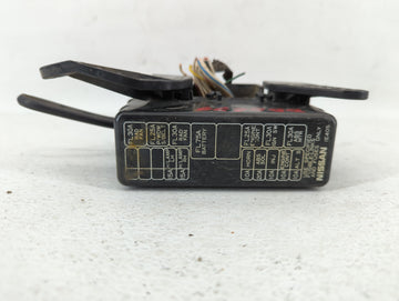 1993 Nissan Altima Fusebox Fuse Box Panel Relay Module P/N:7124-8935 Fits OEM Used Auto Parts - Oemusedautoparts1.com