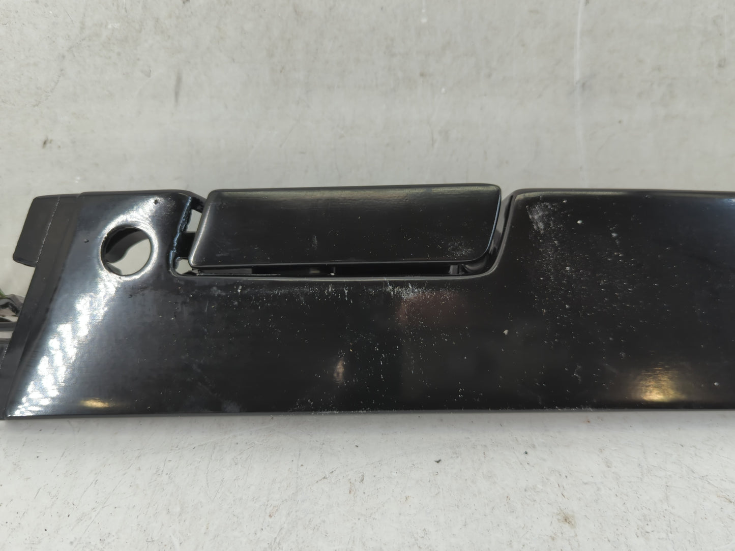 1993 Cutlass Passenger Front Right Door Handle Exterior Assembly - Oemusedautoparts1.com