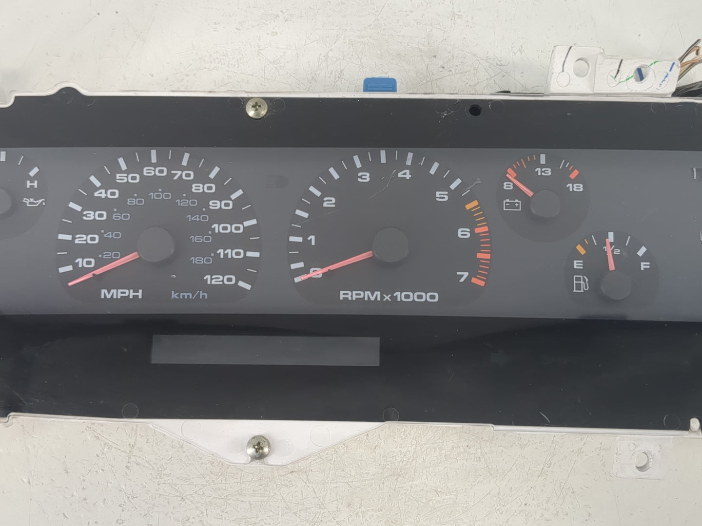 1993 Oldsmobile Cutlass Supreme Instrument Cluster Speedometer Gauges P/N:16170033 Fits OEM Used Auto Parts - Oemusedautopar