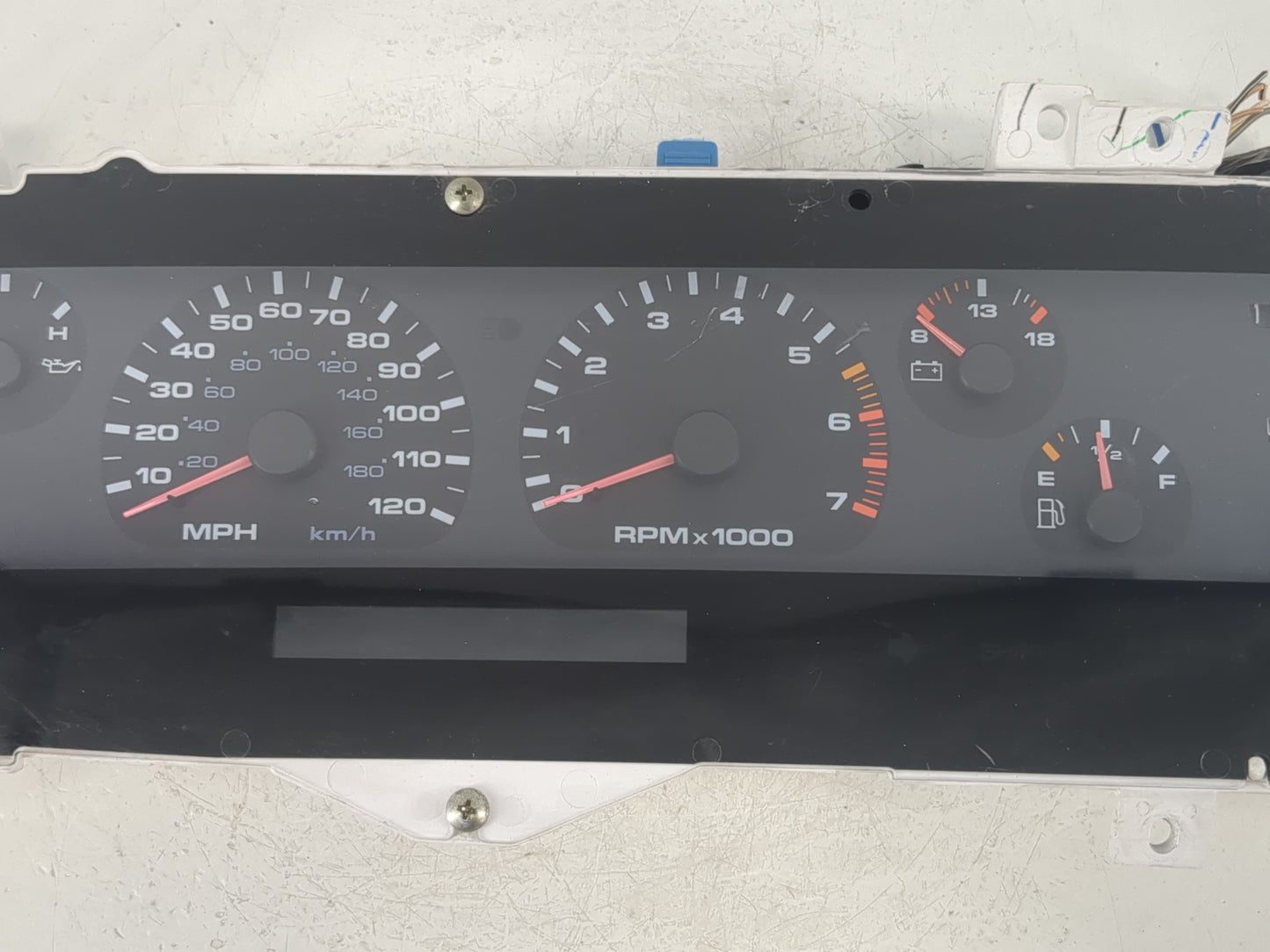 1993 Oldsmobile Cutlass Supreme Instrument Cluster Speedometer Gauges P/N:16170033 Fits OEM Used Auto Parts - Oemusedautopar