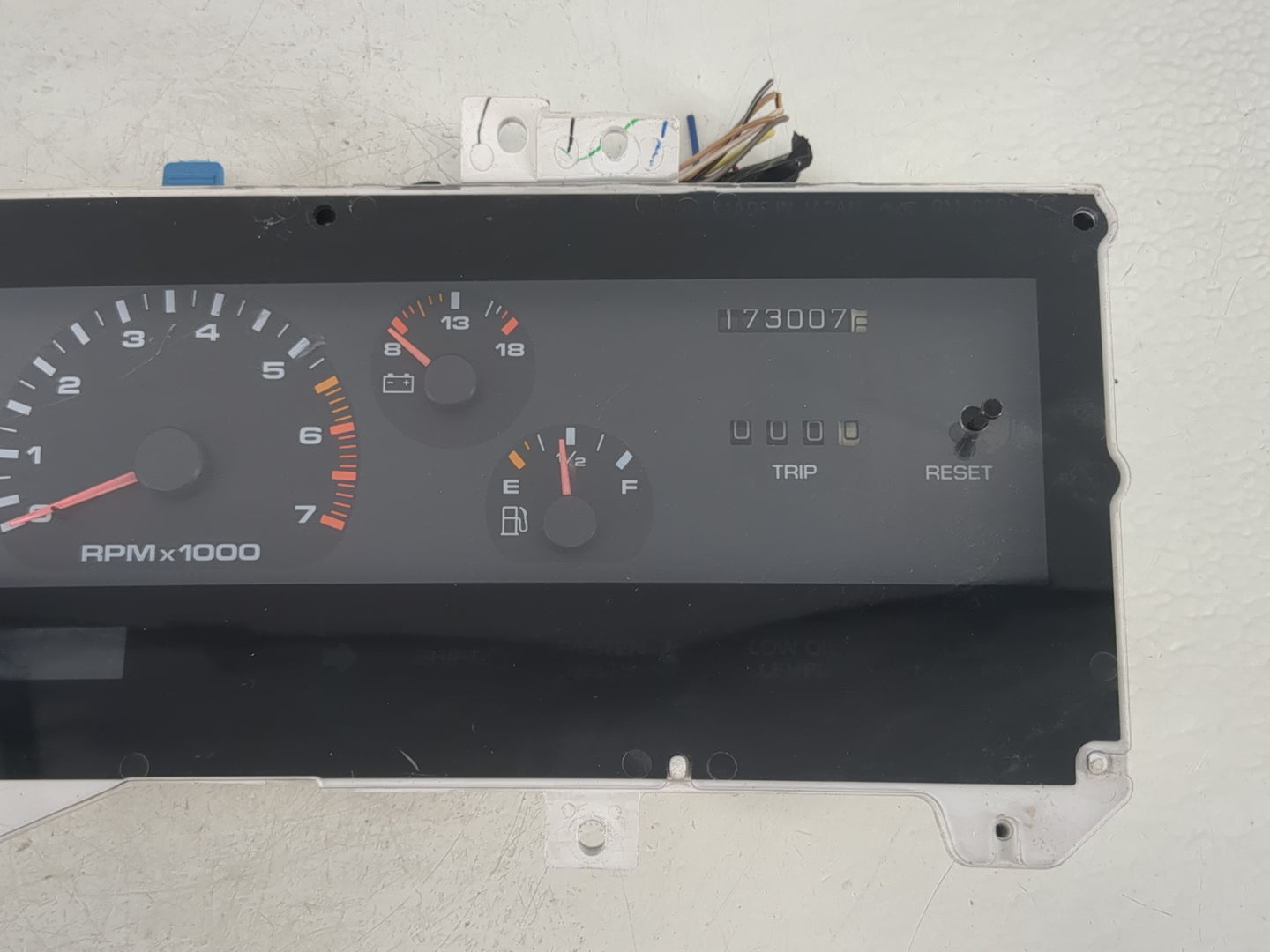 1993 Oldsmobile Cutlass Supreme Instrument Cluster Speedometer Gauges P/N:16170033 Fits OEM Used Auto Parts - Oemusedautopar