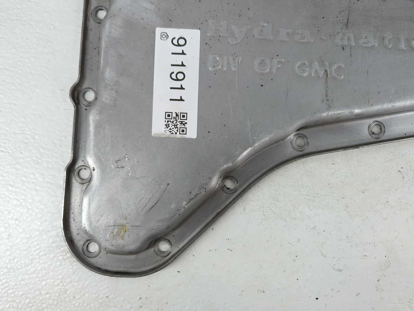 1993 Oldsmobile Cutlass Supreme Engine Oil Pan P/N:4T60-E Fits Fits 1992 1994 1995 OEM Used Auto Parts - Oemusedautoparts1.c