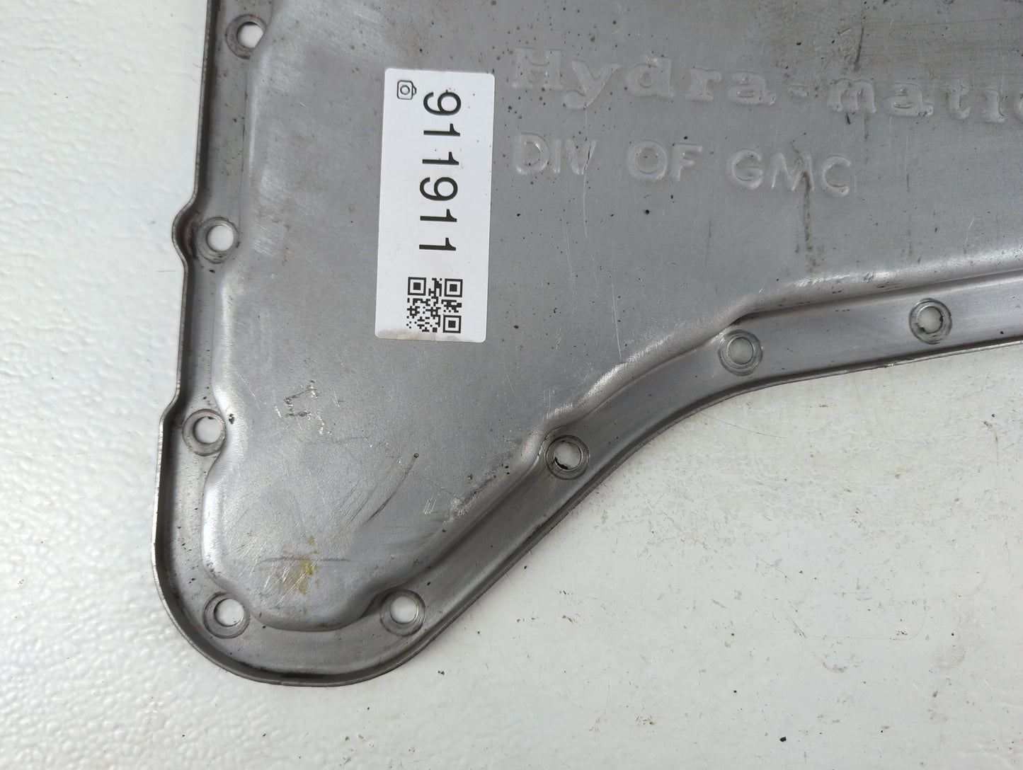 1993 Oldsmobile Cutlass Supreme Engine Oil Pan P/N:4T60-E Fits Fits 1992 1994 1995 OEM Used Auto Parts - Oemusedautoparts1.c