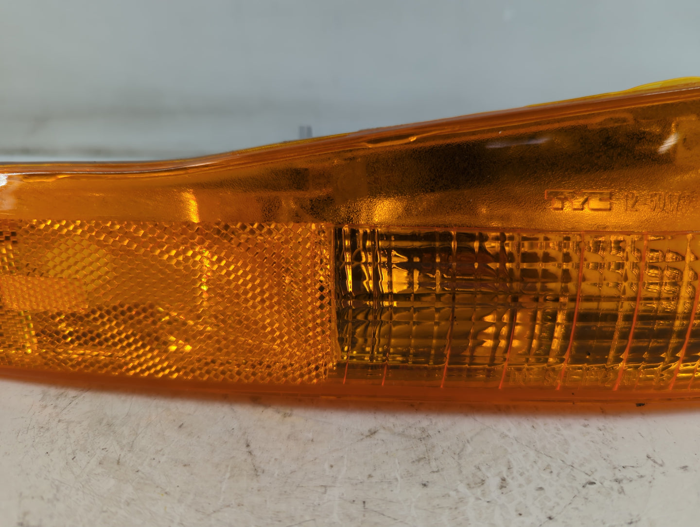 1993-1997 Pontiac Firebird Passenger Right Oem Head Light Headlight Lamp - Oemusedautoparts1.com