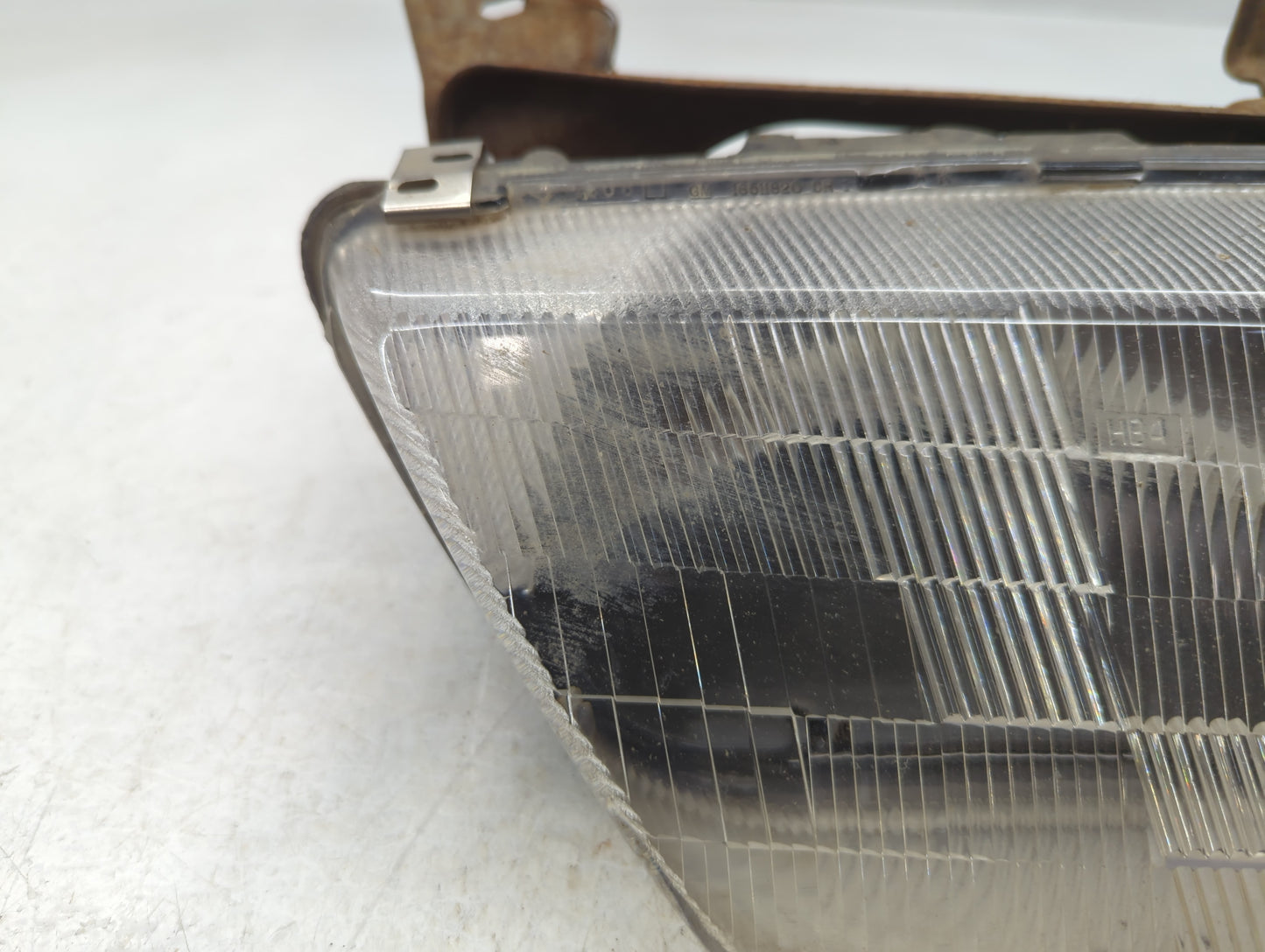 1993 Pontiac Grand Am Passenger Right Oem Head Light Headlight Lamp - Oemusedautoparts1.com