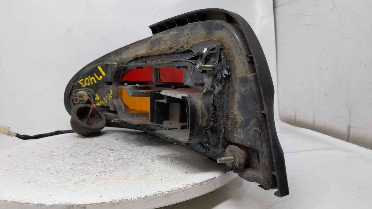 1993 Saab 9-3 Tail Light Assembly Passenger Right OEM Fits OEM Used Auto Parts - Oemusedautoparts1.com