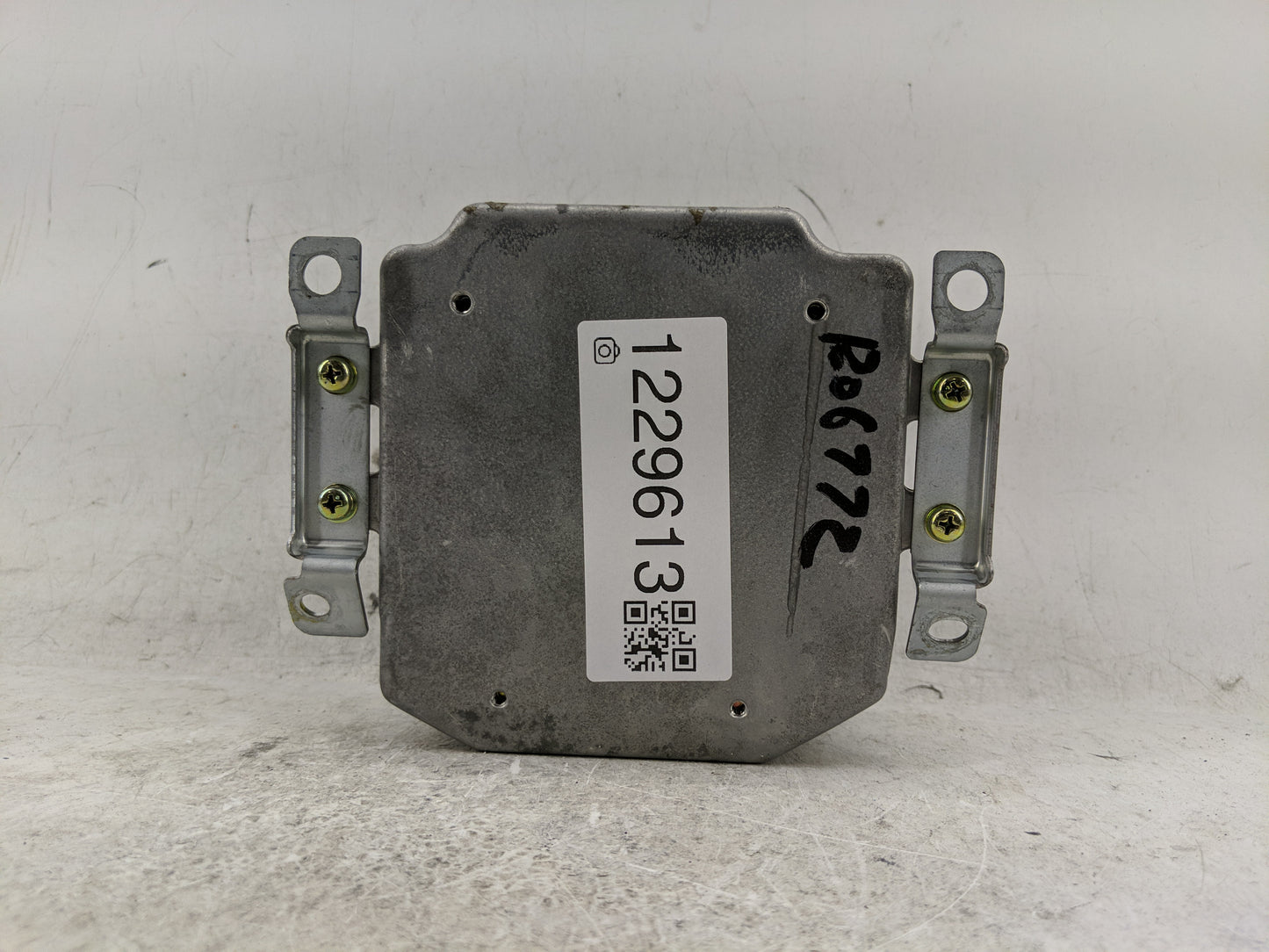 1995-1995 Subaru Impreza Airbag Control Module 98221aa000|152300-0104 - Oemusedautoparts1.com