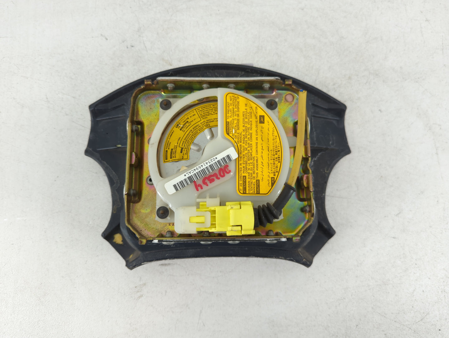 1994-1996 Toyota Camry Air Bag Driver Left Steering Wheel Mounted Fits Fits 1994 1995 1996 OEM Used Auto Parts - Oemusedauto