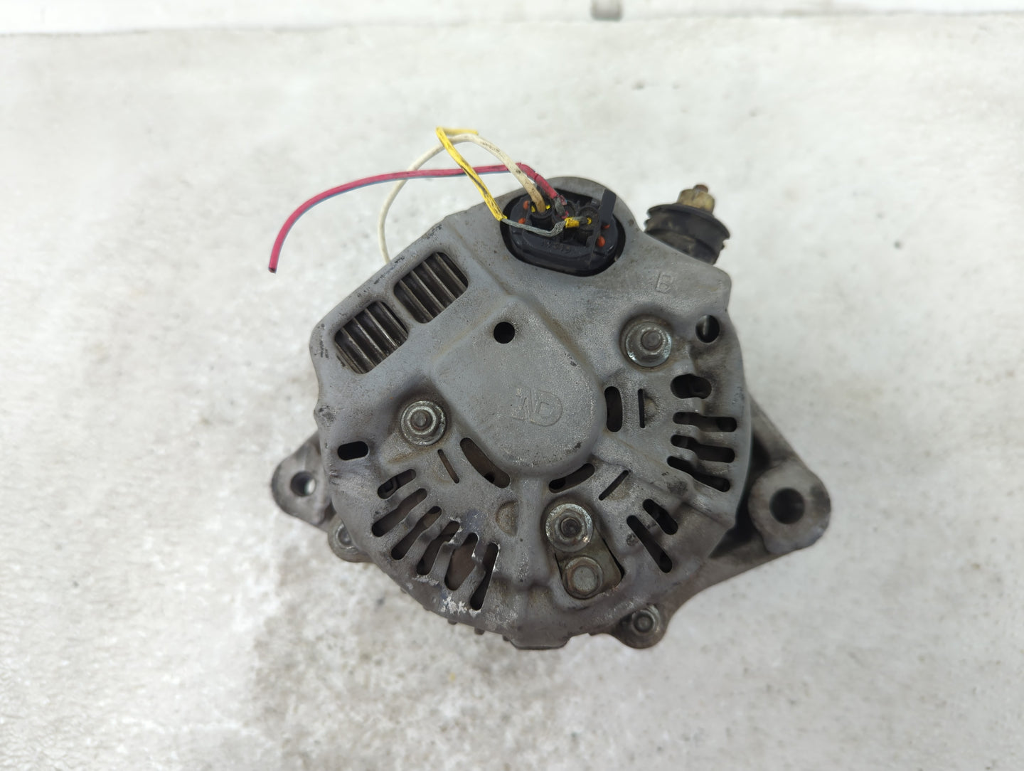 1993 Toyota Camry Alternator Replacement Generator Charging Assembly Engine OEM P/N:270607437084 Fits OEM Used Auto Parts - 