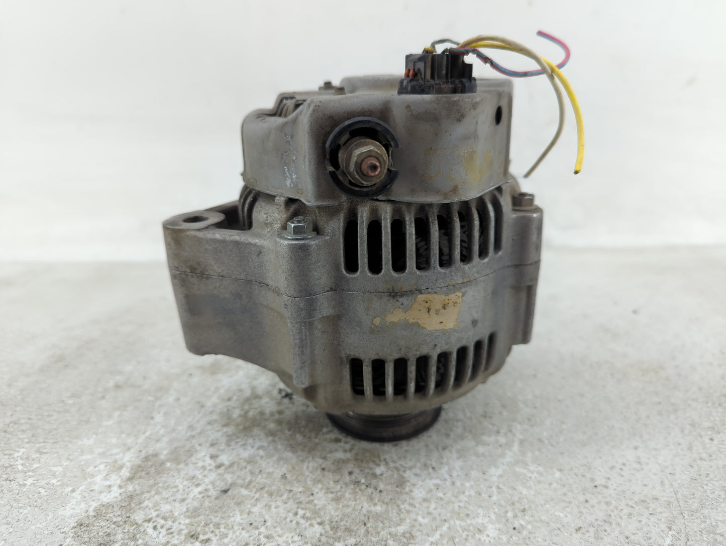 1993 Toyota Camry Alternator Replacement Generator Charging Assembly Engine OEM P/N:270607437084 Fits OEM Used Auto Parts - 
