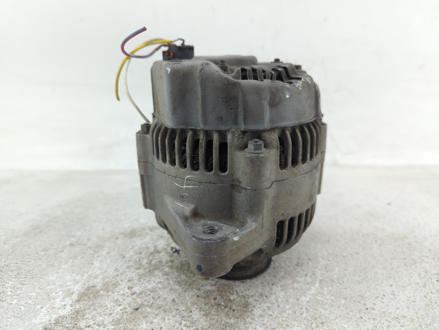 1993 Toyota Camry Alternator Replacement Generator Charging Assembly Engine OEM P/N:270607437084 Fits OEM Used Auto Parts - 