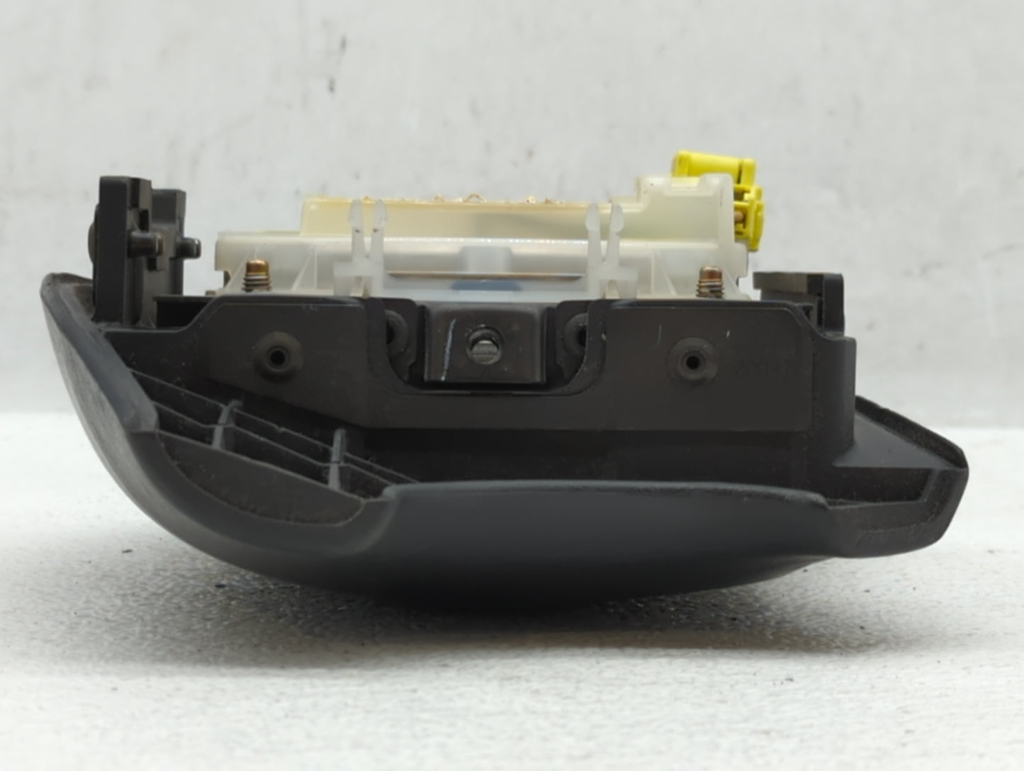 1993 Toyota Paseo Air Bag Driver Left Steering Wheel Mounted Fits OEM Used Auto Parts - Oemusedautoparts1.com