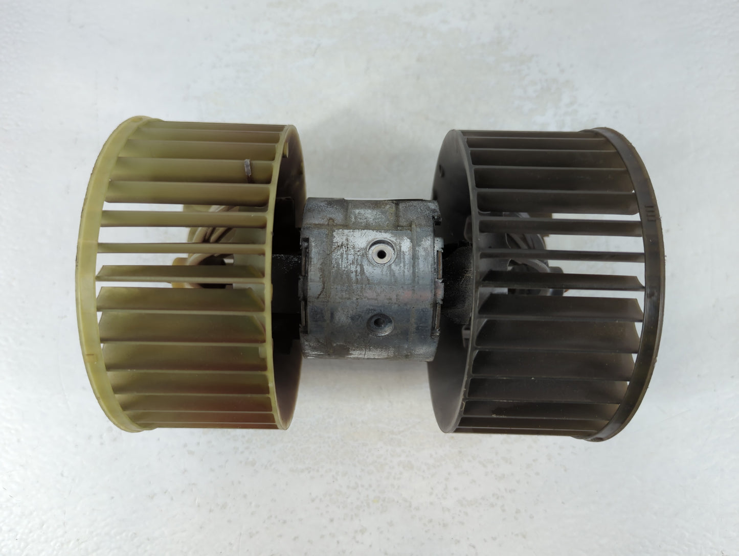 1995-1998 Bmw 318i Heater AC Blower Motor Fits Fits 1992 1993 1994 1995 1996 1997 1998 1999 OEM Used Auto Parts - Oemusedaut