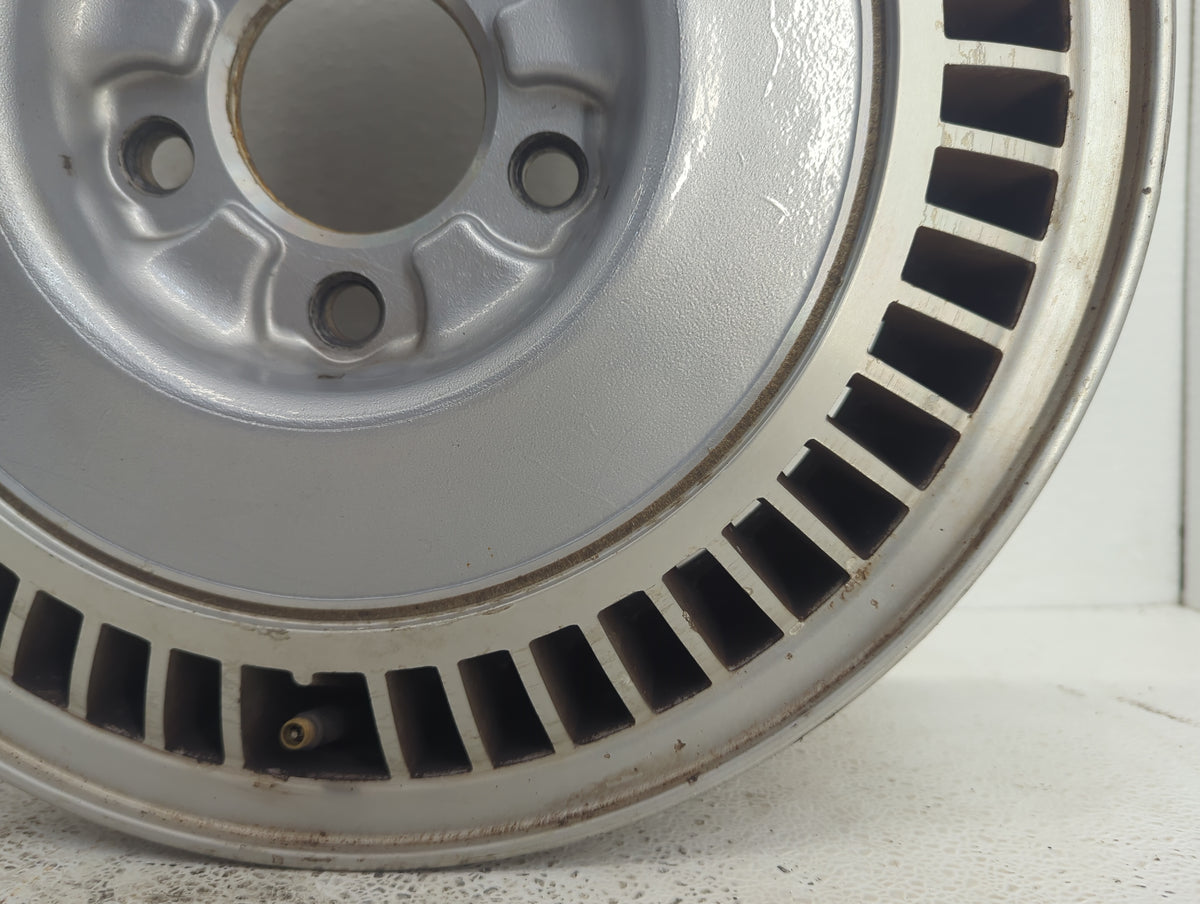 1991-1996 Buick Park Avenue Oem Wheel Rim 1089631 - Oemusedautoparts1.com