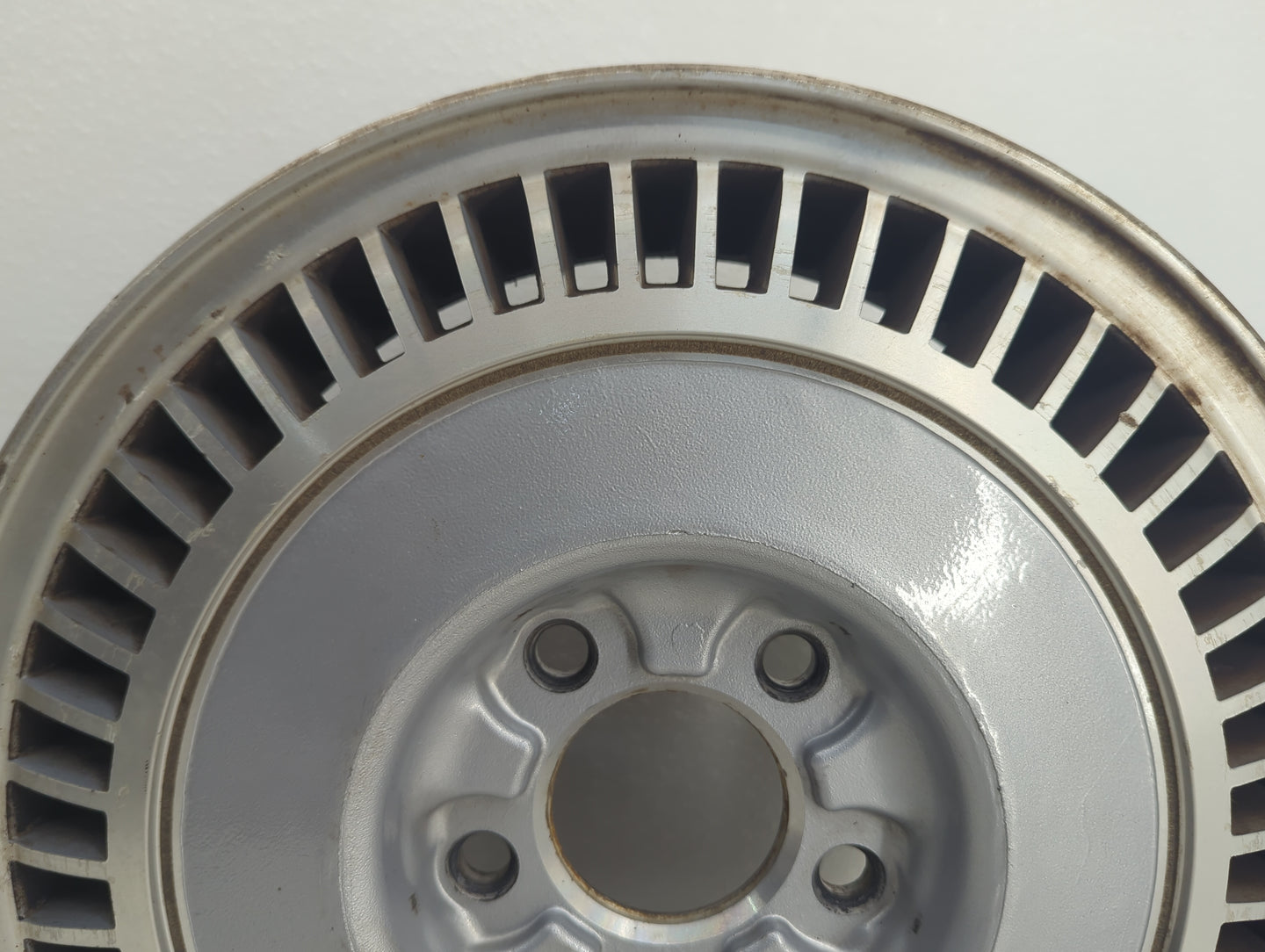 1991-1996 Buick Park Avenue Oem Wheel Rim 1089631 - Oemusedautoparts1.com