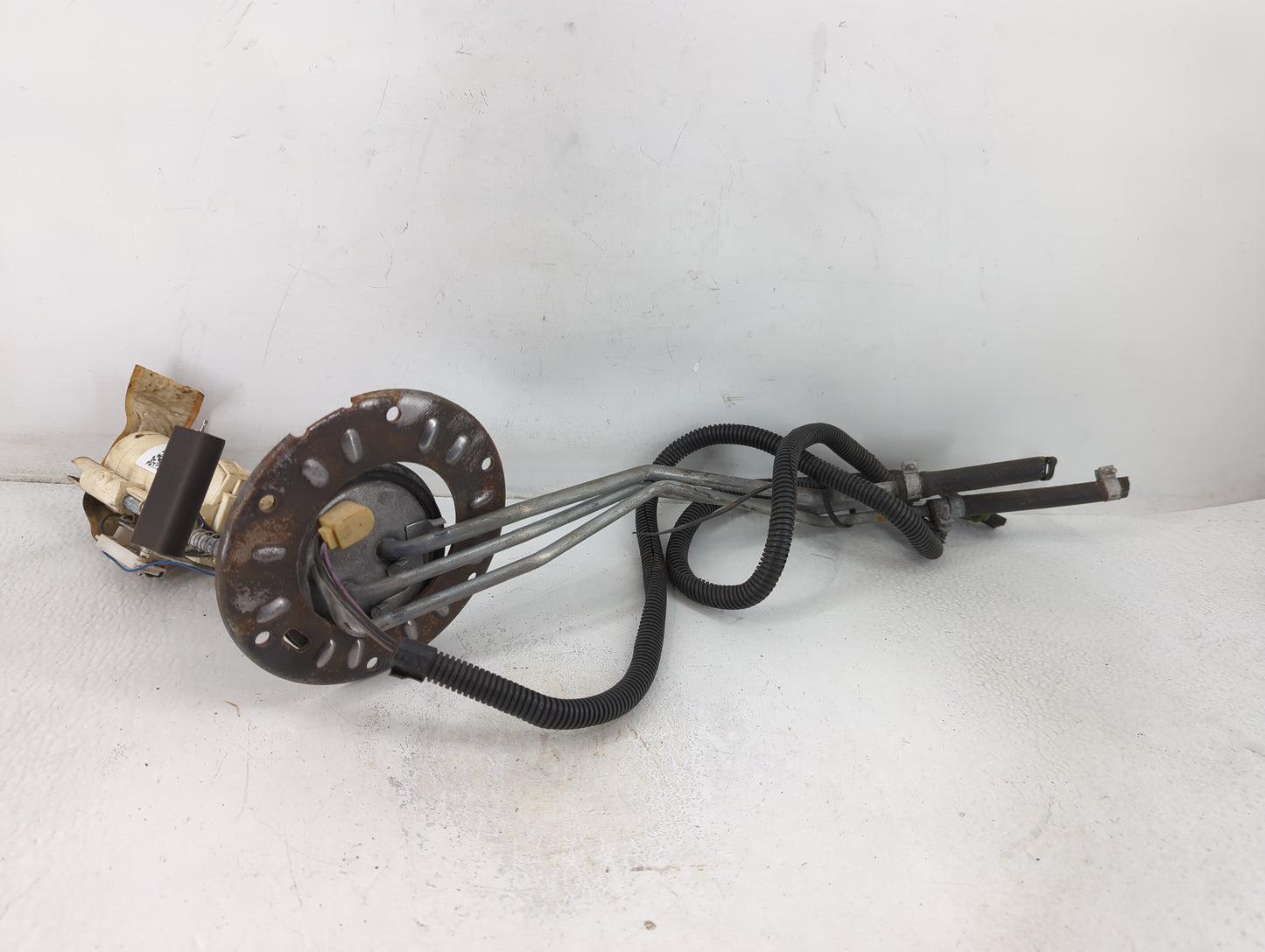 Buick Roadma Electrical Gas Fuel Pump Assembly - Oemusedautoparts1.com