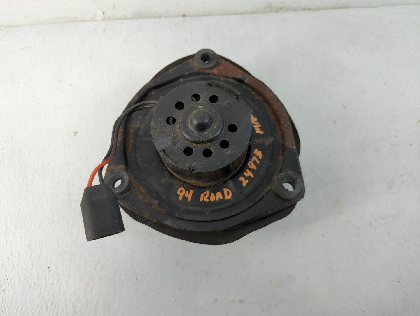 1991-1996 Buick Roadmaster Heater AC Blower Motor Fits Fits 1991 1992 1993 1994 1995 1996 OEM Used Auto Parts - Oemusedautop