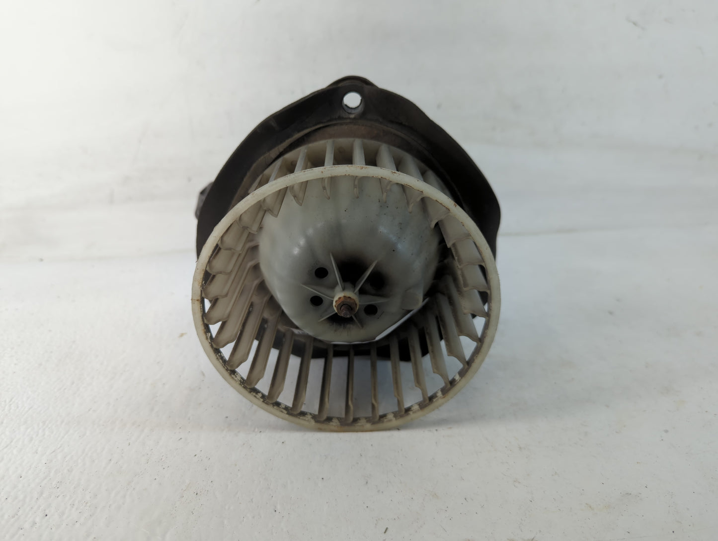 1991-1996 Buick Roadmaster Heater AC Blower Motor Fits Fits 1991 1992 1993 1994 1995 1996 OEM Used Auto Parts - Oemusedautop