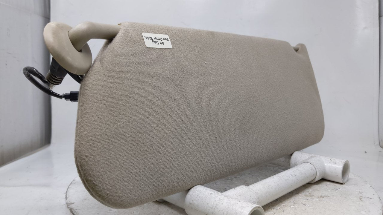 1994 Cadillac Deville Sun Visor Shade Replacement Passenger Right Mirror Fits OEM Used Auto Parts - Oemusedautoparts1.com