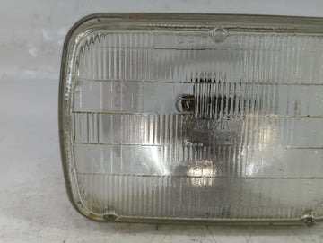 Chevrolet 1500 Passenger Right Oem Head Light Headlight Lamp