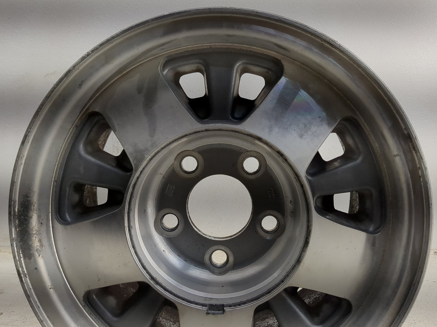 Chevrolet C1500 Oem Wheel Rim 1351866 - Oemusedautoparts1.com