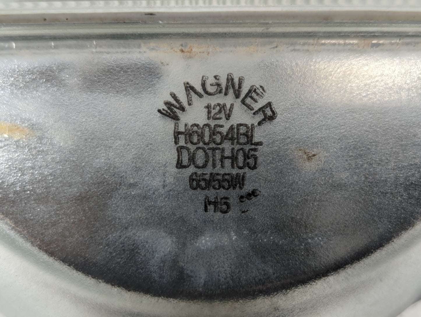 Chevrolet C1500 Driver Left Oem Head Light Headlight Lamp - Oemusedautoparts1.com